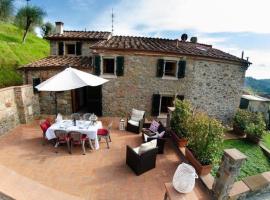 Ferienhaus mit Privatpool für 11 Personen ca 140 qm in Palmata, Toskana Provinz Lucca, casa de temporada em Ciciana