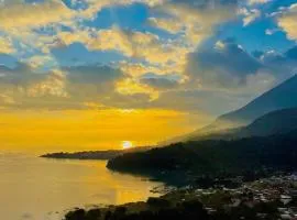 Casa Mendoza Santiago Atitlan