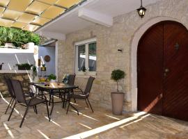 Karmela's Cottage by CorfuEscapes, budgethotell i Agios Ioannis Peristeron