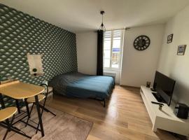 Appartement Moderne: La Roche-sur-Yon şehrinde bir otel