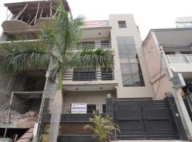 Sun flower Residency, hotel em Greater Noida