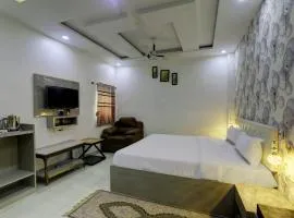 OYO 81273 Hotel Krishna Inn