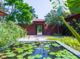 Jomo Resort