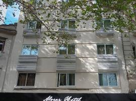 Hotel Alvear, hotel di Montevideo