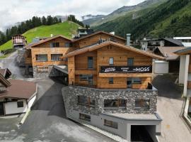 The Moss - Your unique hideaway, hotel in Obergurgl