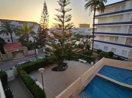 Apartamento Playa Piles -Familias-, khách sạn ở Piles