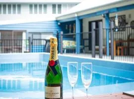 Villa Sorrento, a house on 4 Mile Beach in Port Douglas