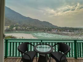 The Leisure cave On the Ganges, hotel in Rishīkesh