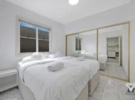 Fairfield 1B Granny Flat Sleep up to 4 ppl
