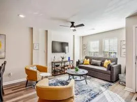 The Downtown Winter Retreat @ Historic 1st Ward