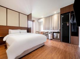 광주에 위치한 호텔 Gwangju Chungjang-ro Hotel H-Avenue