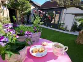 Le clos Pascaline, hotel in Noyers-sur-Cher