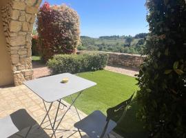 Logis Hôtel Restaurant La Bergerie, hotel in Aragon