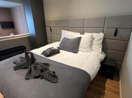 Hotel Mezza Notte, hotell i Ronse