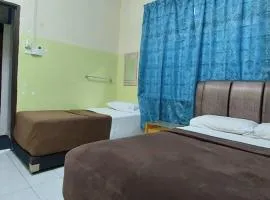 Sobey Laris Roomstay GUA MUSANG