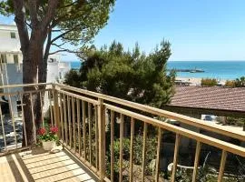 N285 - Numana, quadrilocale a 100 mt. dal mare