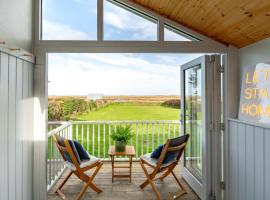 Dolphin Cottage - Brancaster Staithe, vacation home in Brancaster