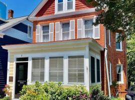 Vintage Charm: Annapolis Retreat, будинок для відпустки у місті Аннаполіс