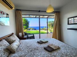 Boutique seafront apartment、Ayios Amvrosiosのアパートメント