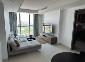 Apartment with Modern Amenities, lemmikkystävällinen hotelli kohteessa Muscat