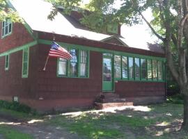 Hemlock House, ski resort in Ironwood