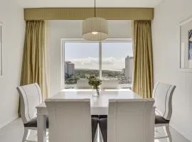 Elegant Destin Condo with Ocean Views Walk to Beach