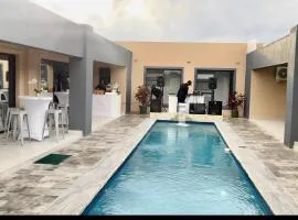 De Lux Villa