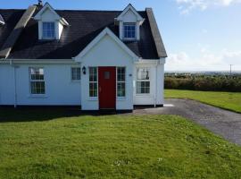 18 Ballybunion Holiday Cottages, ваканционна къща в Балибанион