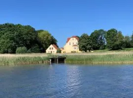 Wohnung im Erdgeschoss des Herrenhauses