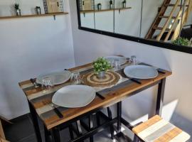 Maisonnette à 200m de la plage avec parking gratuit et terrasse, hotel pro pobyt s domácími mazlíčky v destinaci Berck-sur-Mer