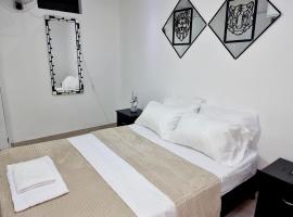 Habitación amplia y cómoda con baño privado, hotel en Bucaramanga