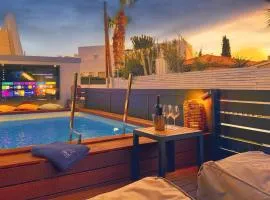 Nisi Luxury Suites with private pool in Gouves