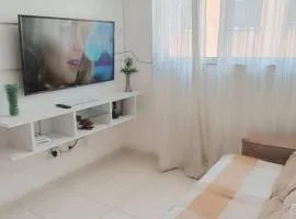 Apartamento em Lauro de Freitas bem localizado