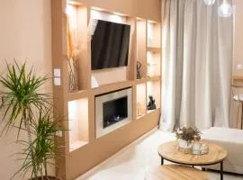 Kostis Luxury Apartment
