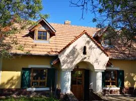 Madárház