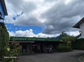 Iris Arenal Hotel, hotel in Fortuna