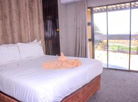 Riverfront Resort and Camping, hotel in Shakawe