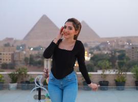 The Muse Pyramids INN, hotelli Kairossa