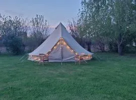 Tiszaglamping, the belgian hideaway