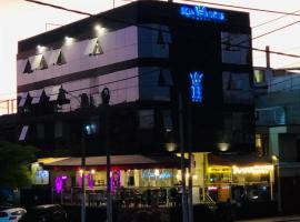 LOS ARCES HOTEL, hotel in Lima