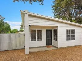 24A Petrel Ave - Wi-Fi - No Linen Included