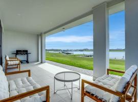 River Breeze House 37ProvidencePlceHindmarshIsland - Linen Included, holiday home in Hindmarsh Island