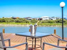 71 Blanche Pde Hindmarsh Island - No Linen Included