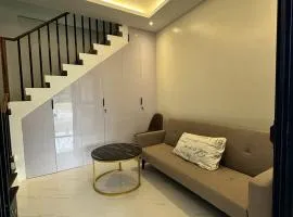 Fully Furnished 2 BR w/ Netflix