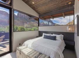 Zion loft with canyon views - unit 3, hotell i Springdale