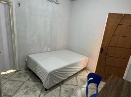 Condomínio Alencar、パラウアペバスのアパートメント
