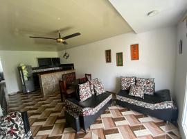 Apartamento bustos, hotel v mestu Puerto Triunfo