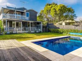 The Birkdale with Heated Pool by Ready Set Stay - BYO Linen and Towels, hotel with pools in Sunset Strip