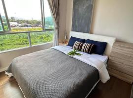 CREEK 1 BEDROOM, apartemen di Kathu