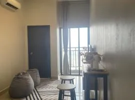Gombak, KL at Ayuman Suites with Netflix & panoramic view of Gombak & Batu Caves
